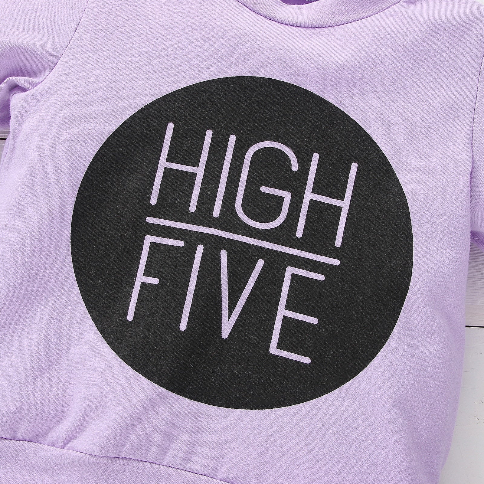 Baby Boy/Girl 2Pc "High Five" Print Pullover Sweater and Pants Set