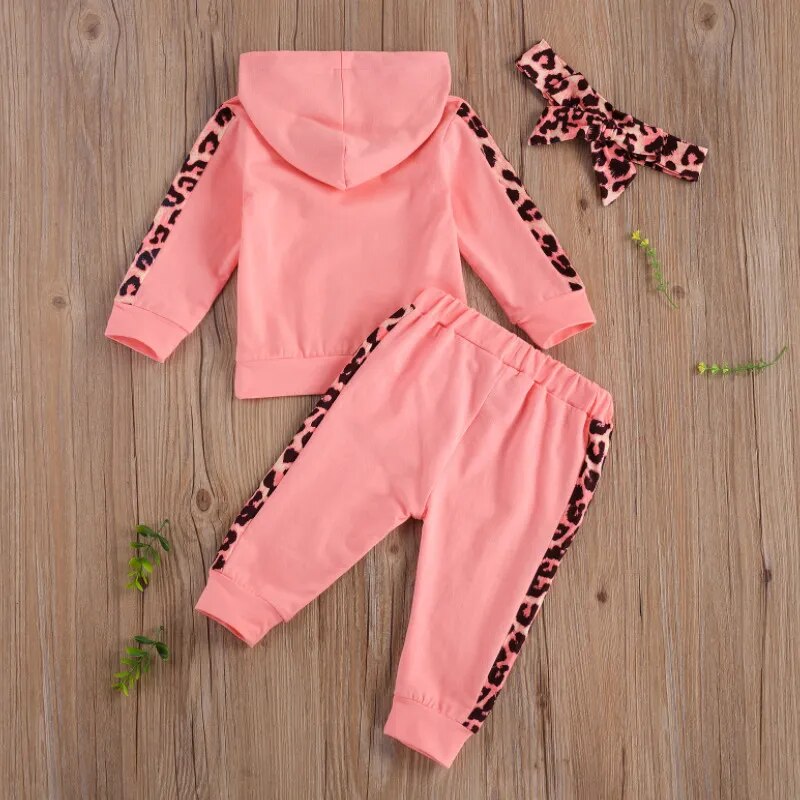 Baby Girls Chic 3Pc Leopard Print Hooded Sweatshirt, Headband and Pants Set.