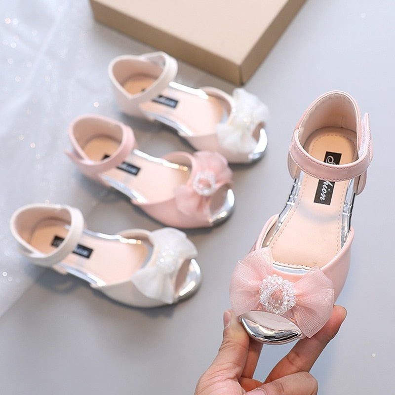 Stylish Pearl Mesh Bowknot Sandals For Girls